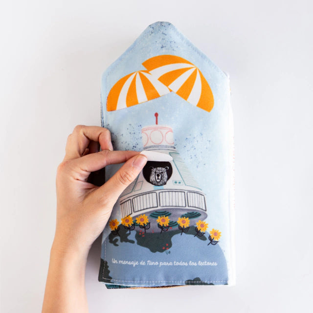 Libro sensorial ilustrado "Misión Tirita"